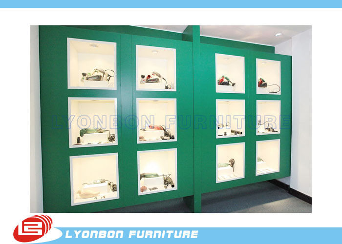 Ponga verde los gabinetes de exhibición de madera pintados del escaparate para las herramientas mecánicas/4200m m * 600m m *2400mm